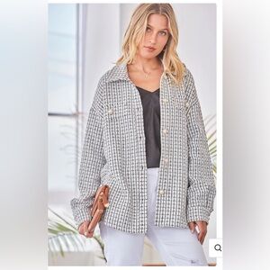 Tweed Shacket size M